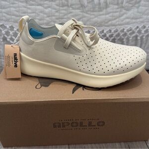 *NIB* Native Apollo Light Beige Sneakers